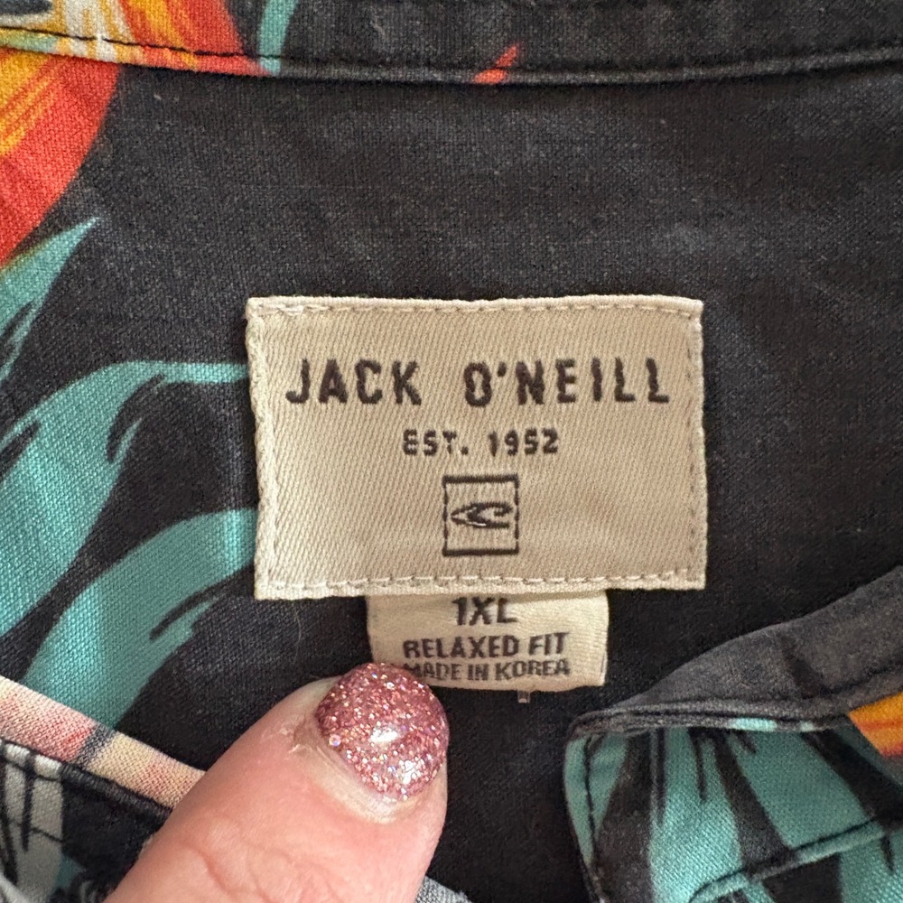 Jack O'Neill Button Down Mens 1XL Shirt Black Tropical Floral Bird of Paradise - Picture 3 of 7